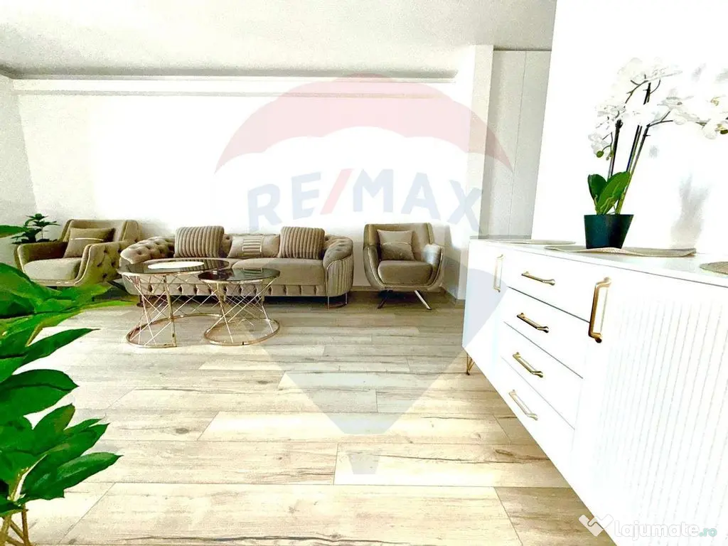 Apartament cu 3 camere de vânzare AVANERA 