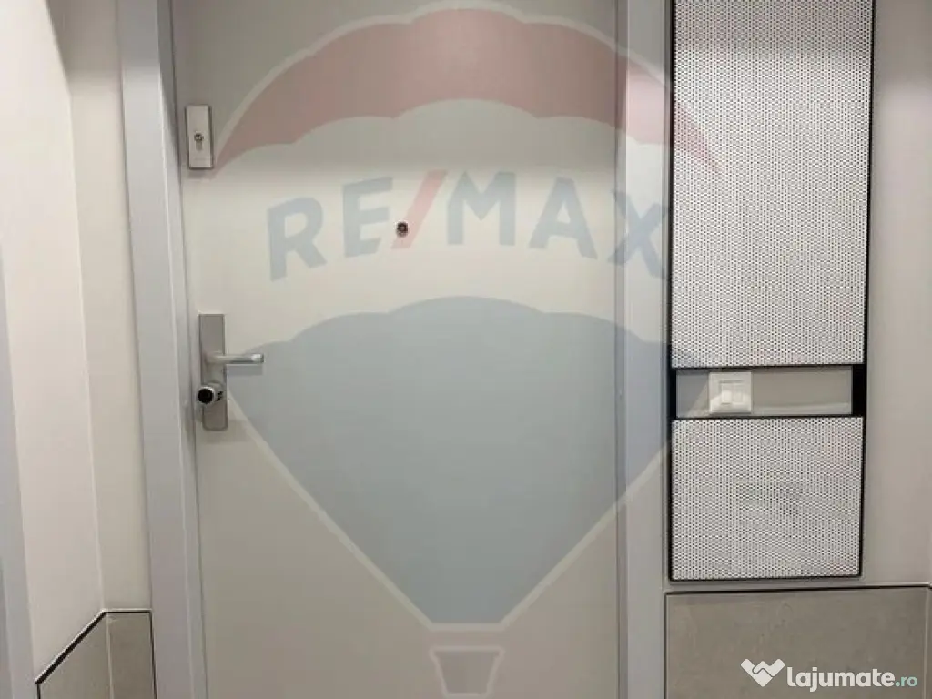 Apartament cu 3 camere de vânzare AVANERA 