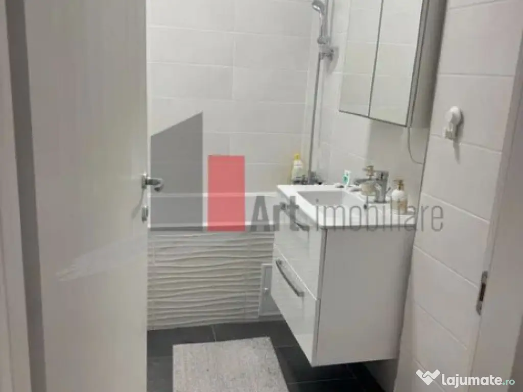 Vindem apartament 3 camere-Drumul Taberei 