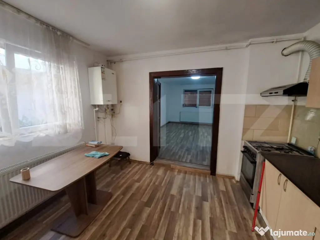 Casă în stil săsesc + garsonieră separată | Bod, zona c 