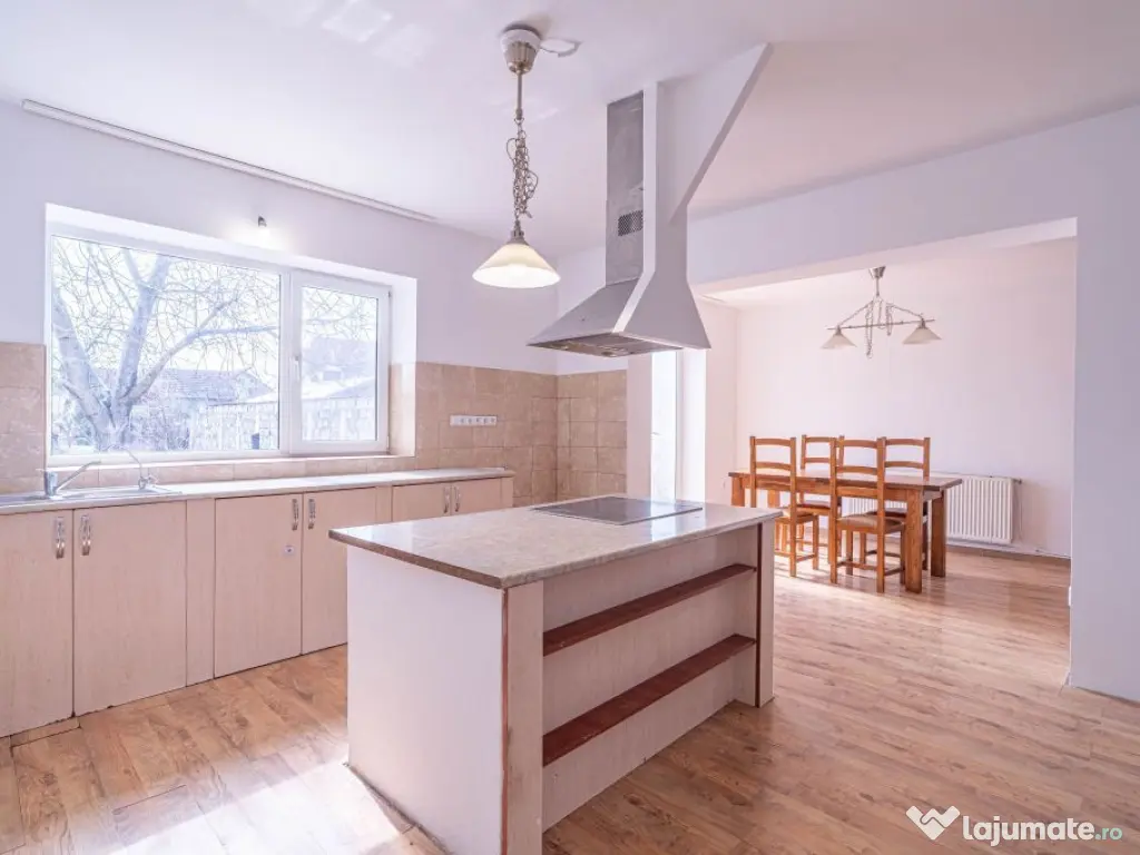 Casă de vânzare – zonă Poltura 