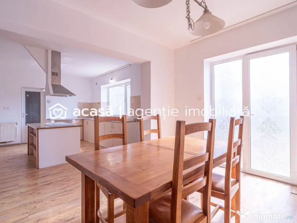 Casă de vânzare – zonă Poltura 