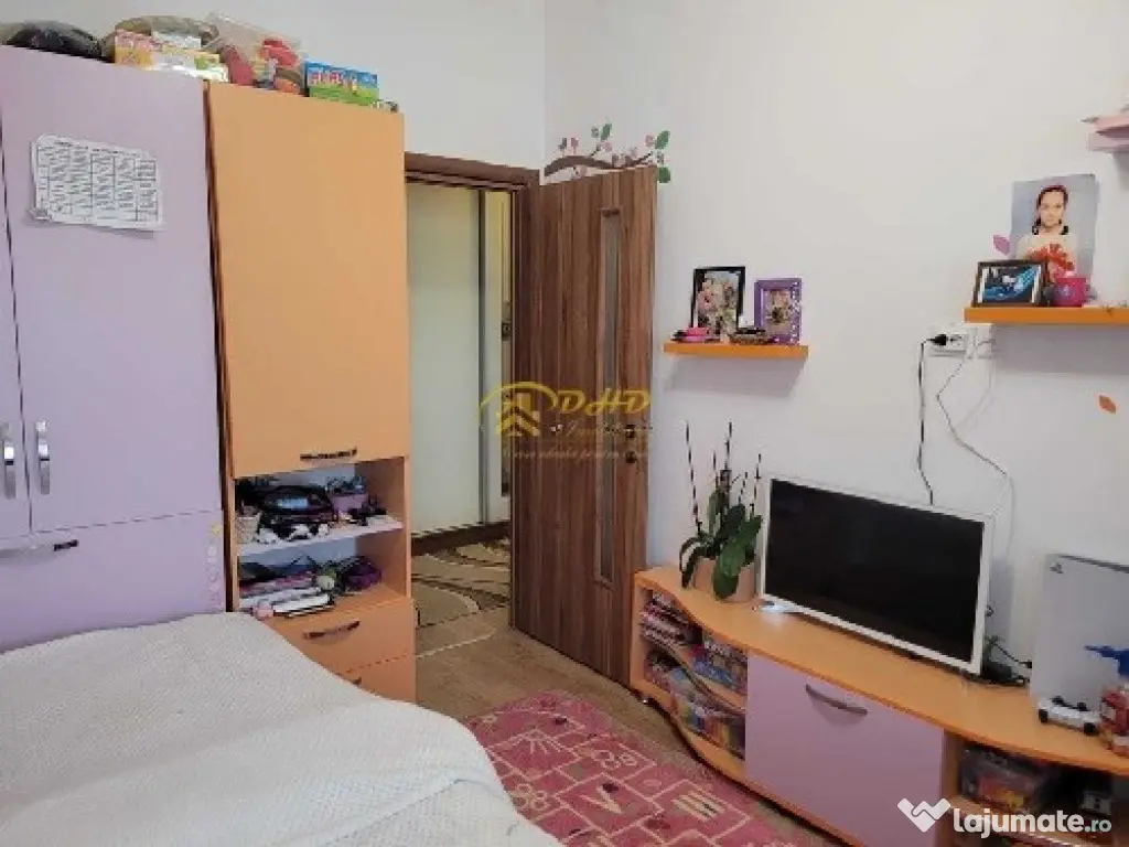 Apartament cu 3 camere, zona Pacurari la complexul Rasarit de Soare 