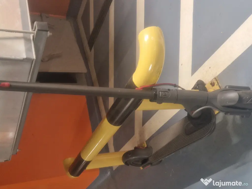 Trotineta electrica XiaoMI M365 