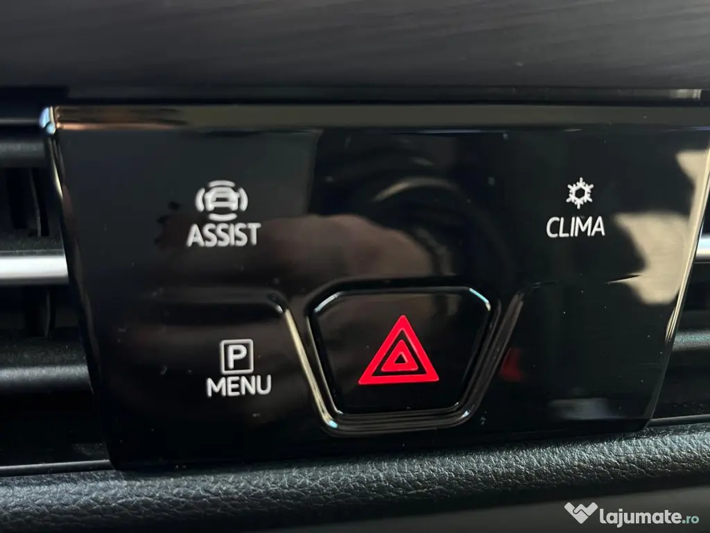 VW Golf 8 STYLE, 2.0 DIESEL TVA DEDUCTIBIL (Automat)