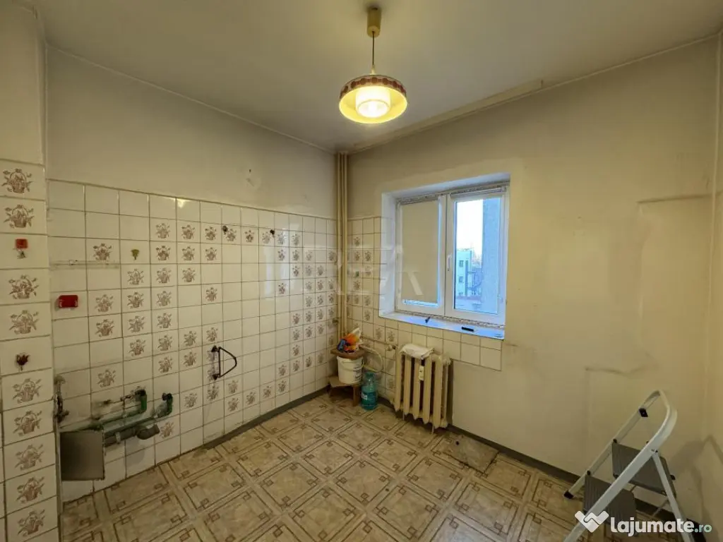 3 camere la 5 min de Scoala Gimnaziala Pia Brătianu 