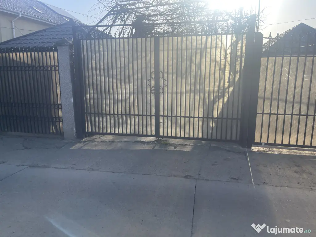 Casuta cu curte gheraiesti bacau 