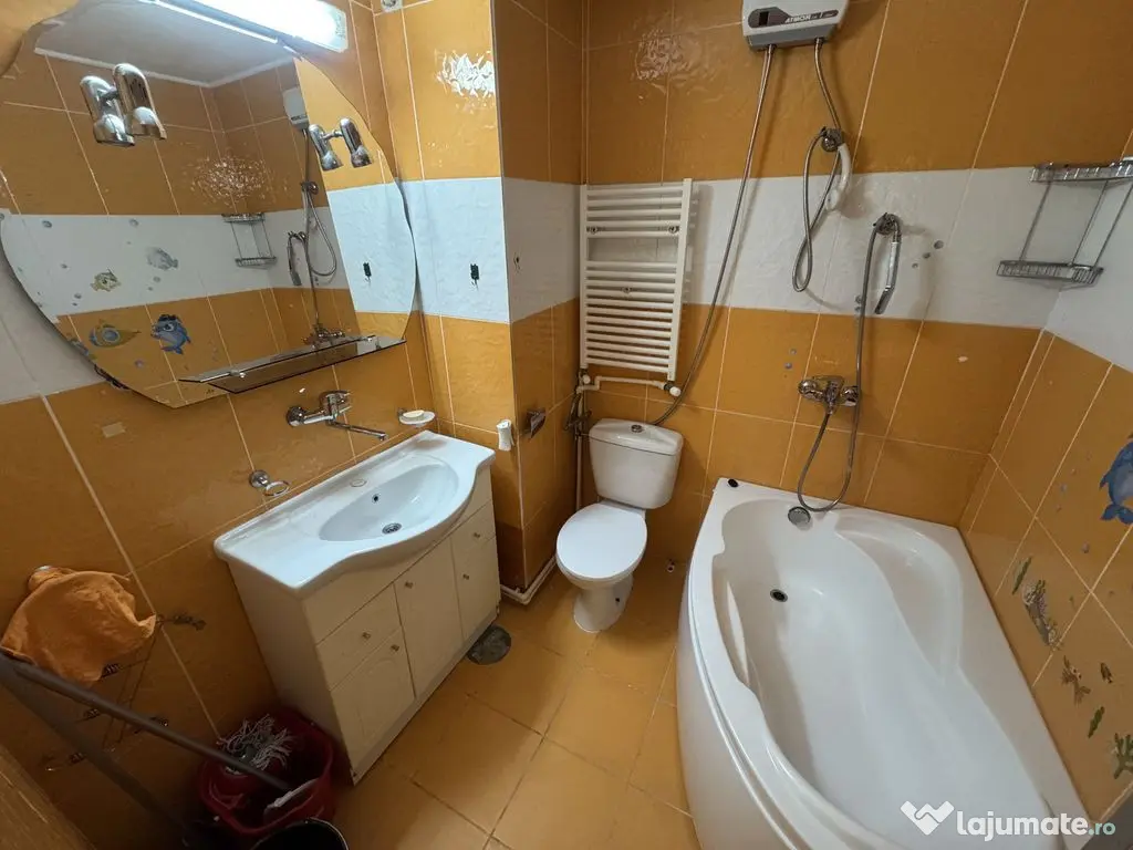 Apartament de 2 camere zona Icil 