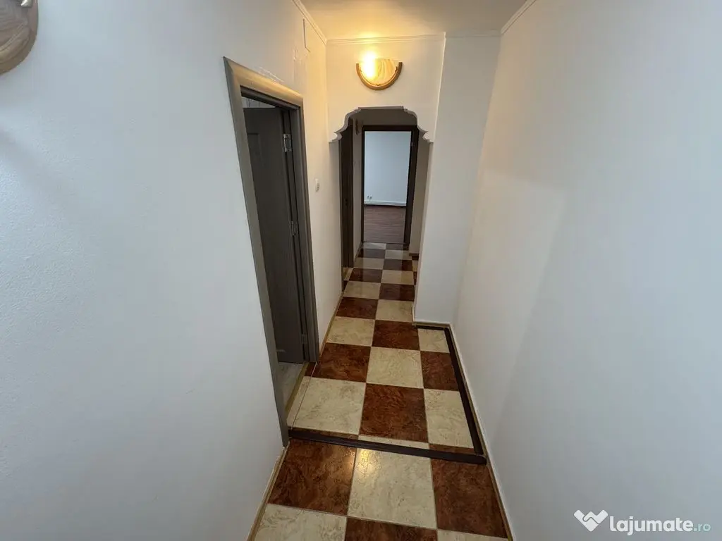 Apartament de 2 camere zona Icil 
