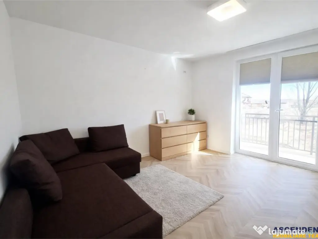 Casa moderna, mobilata utilata, incalzire parsoseala, confor 