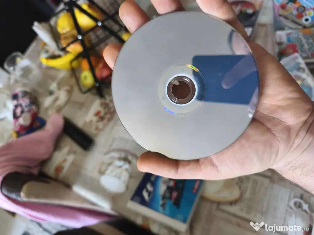 Vând cd ps3 foarte buna 