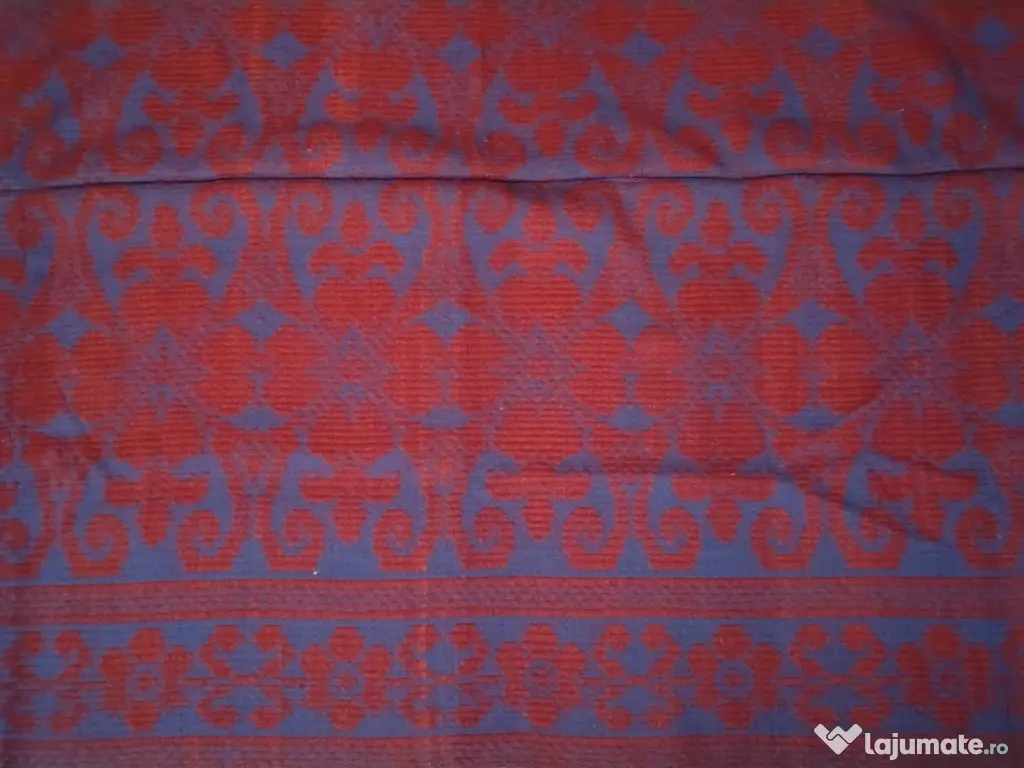 Macate țesute manual din lână 