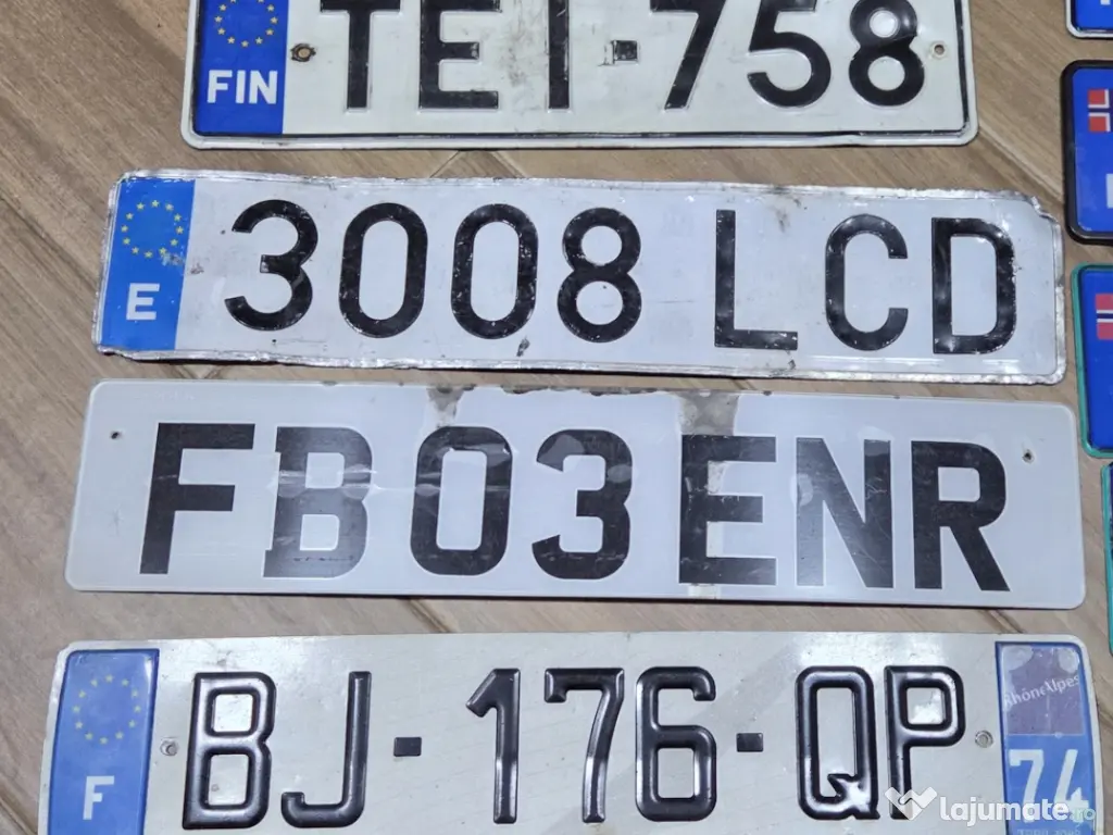 Numere auto /placute de inregistrare originale pentru colctionari