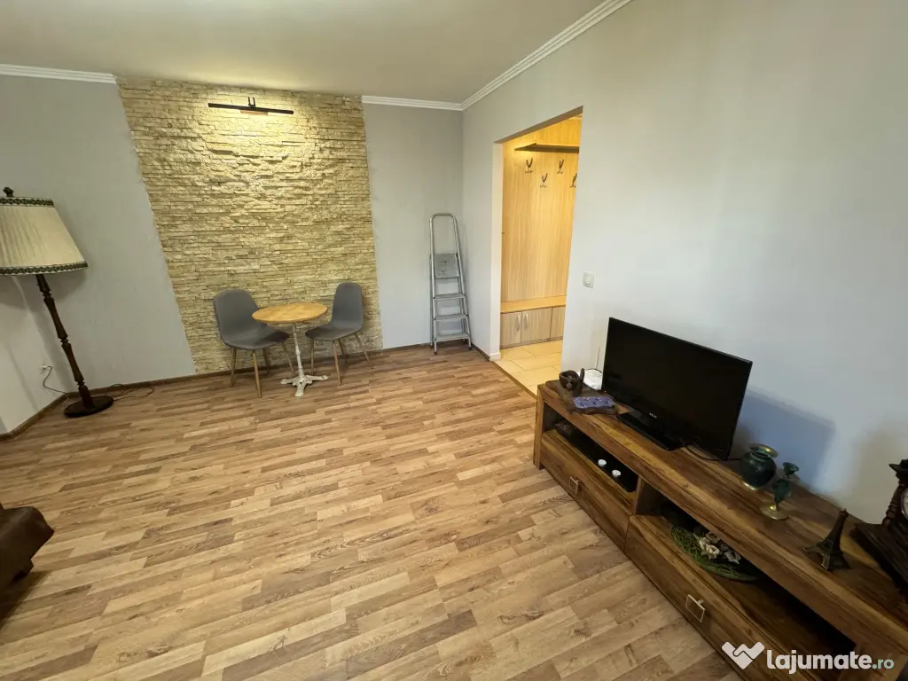 Apartament 2 camere de închiriat, central, complet reamenajat 2024 