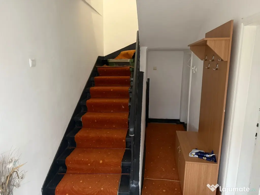 Persoana Fizica Închiriez Vilă În Zona Coiciu Instiutul De Marina