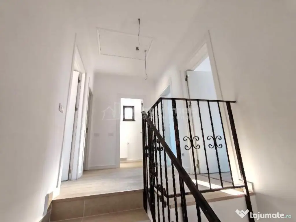 Casa- Vila - Prelungirea Ghencea -Cartierul Latin-149000E T 