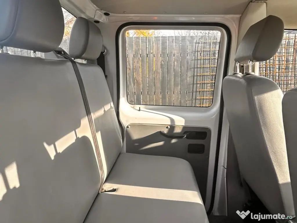 VW Transporter Doka 2013 Impecabil, 5 locuri, întreținut complet! 