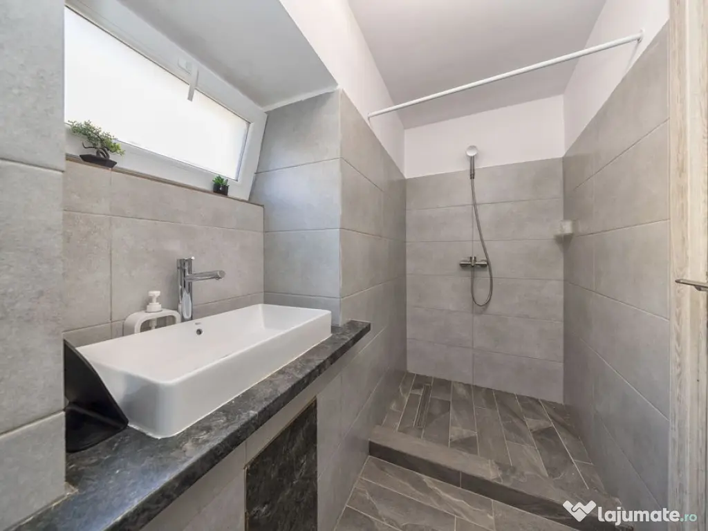 Garsonieră de vânzare–Centrul Istoric Brașov | Ideal... 