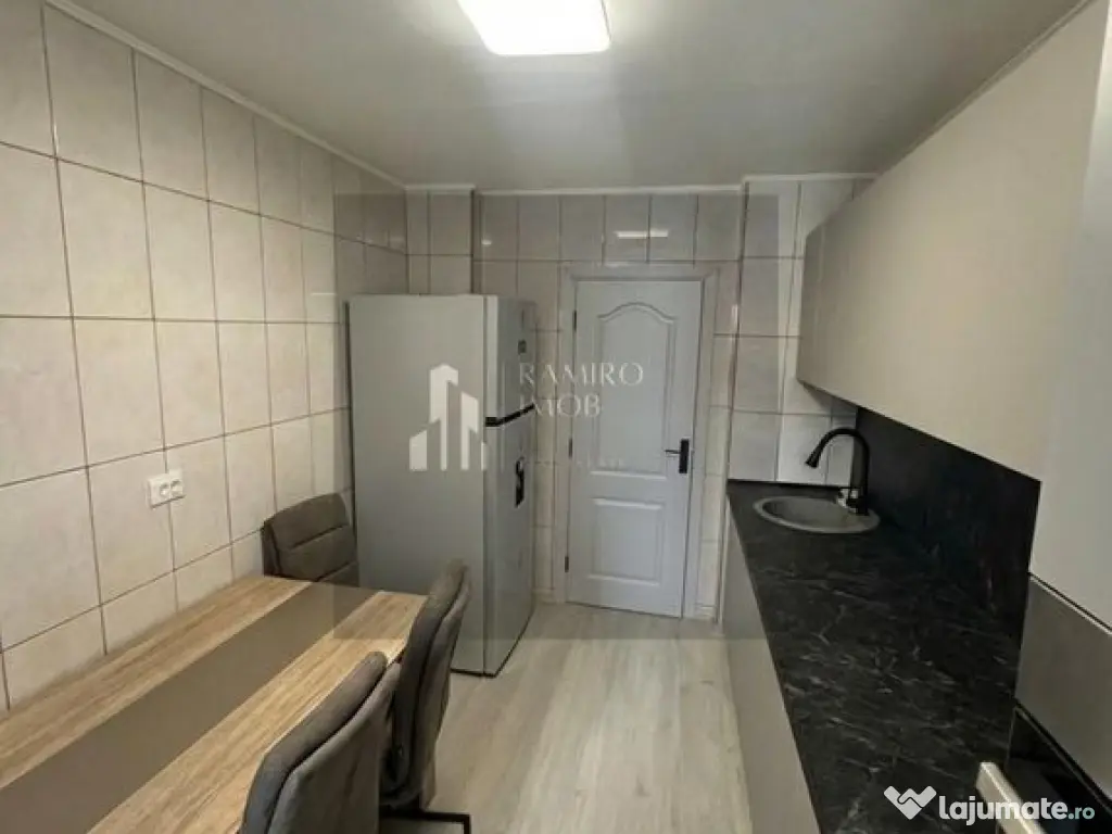 Apartament 4 camere, decomandat. Piata Rahova 