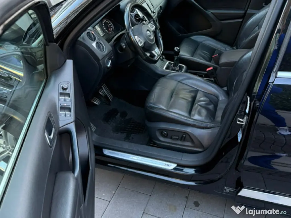 Volkswagen Tiguan 2.0 TDI R Line Mașina Bună Frumoasă 2016 