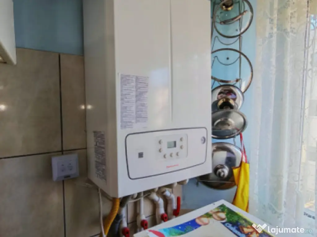 - Apartament 1 camera decomandat, zona Dorobantilor, etaj 3/ 