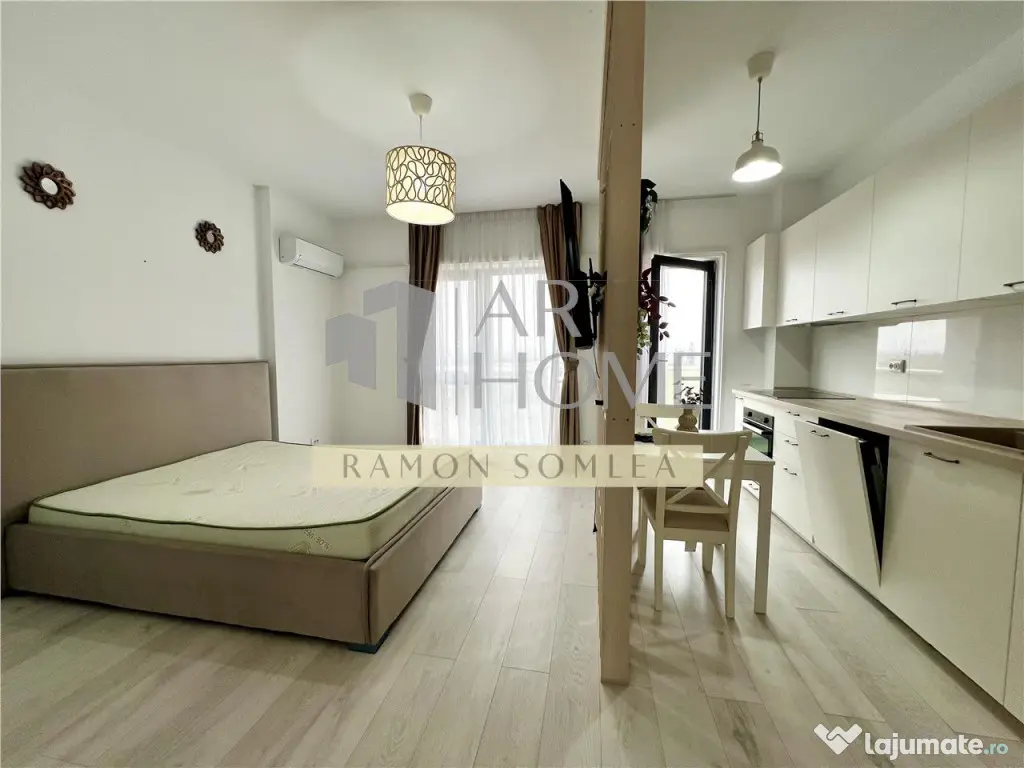 Garsoniera , de lux, parcare, zona Vest Ploiesti 