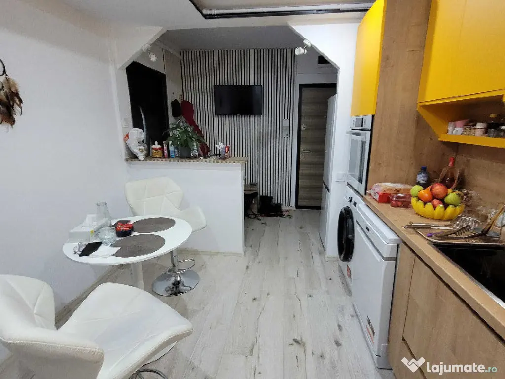 Apartament 2 camere zona GEMENII 