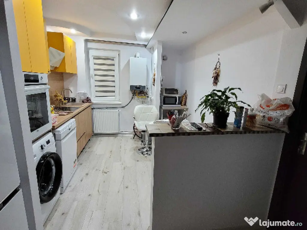 Apartament 2 camere zona GEMENII 