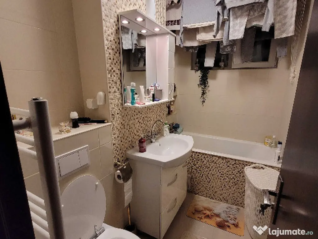 Apartament 2 camere zona GEMENII 