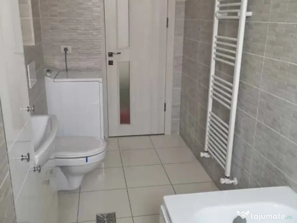 Apartament Cu 2 Camere Decomandate Bloc Nou Zona Ultracentral 
