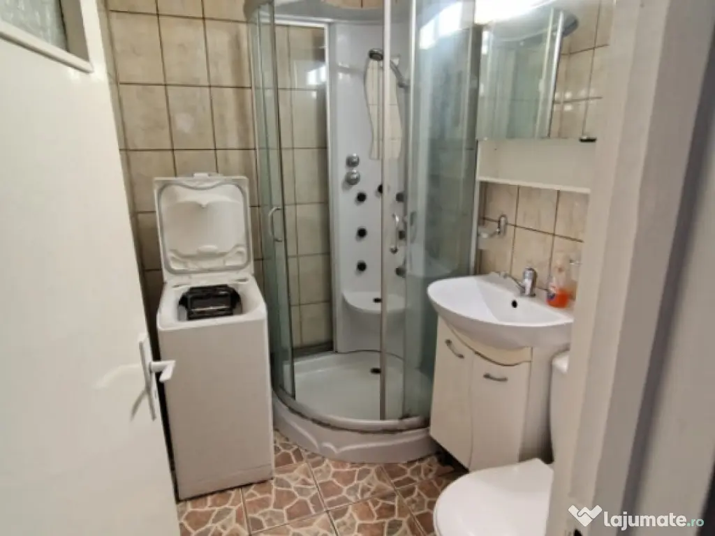 Apartament 2 camere SD 48 mp, etajul 3 -Podu Roș 
