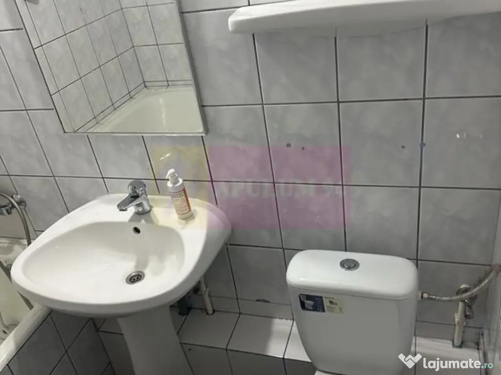 Garsonieră decomandată Sector 6- Bd. 1 Mai 