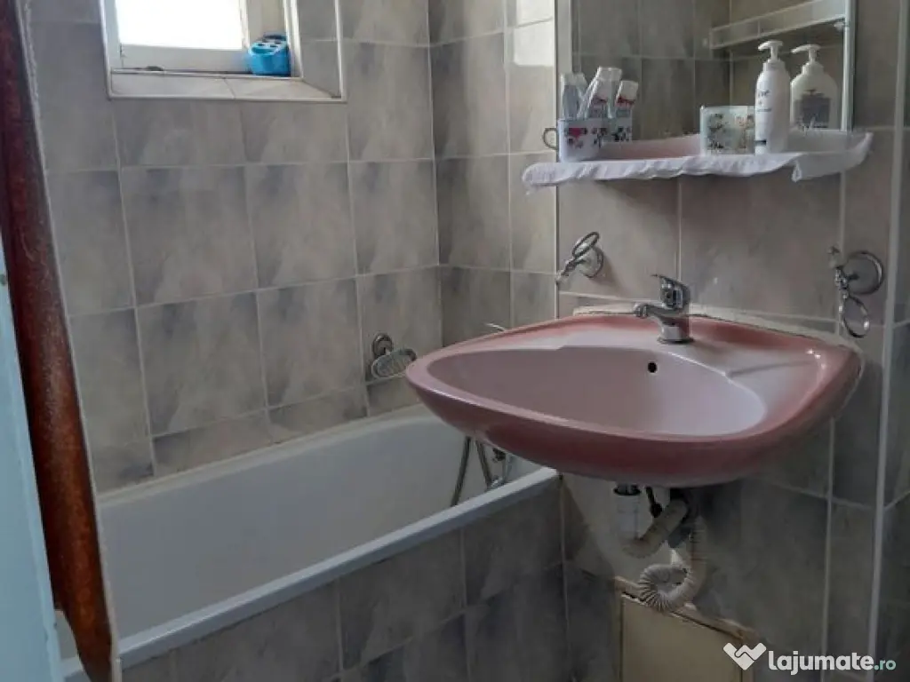 Apartamnent 3 cam dec Micro 19 – 64 mp utili , etaj int... 