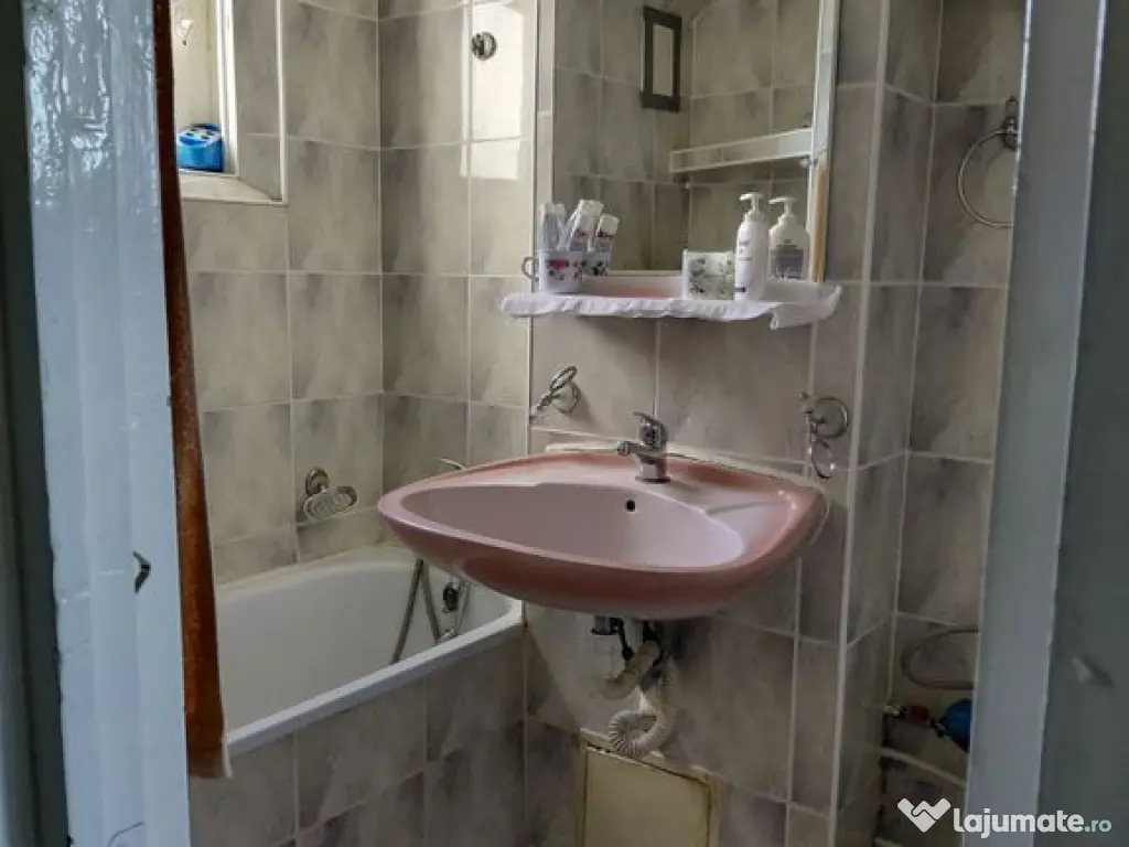 Apartamnent 3 cam dec Micro 19 – 64 mp utili , etaj int... 