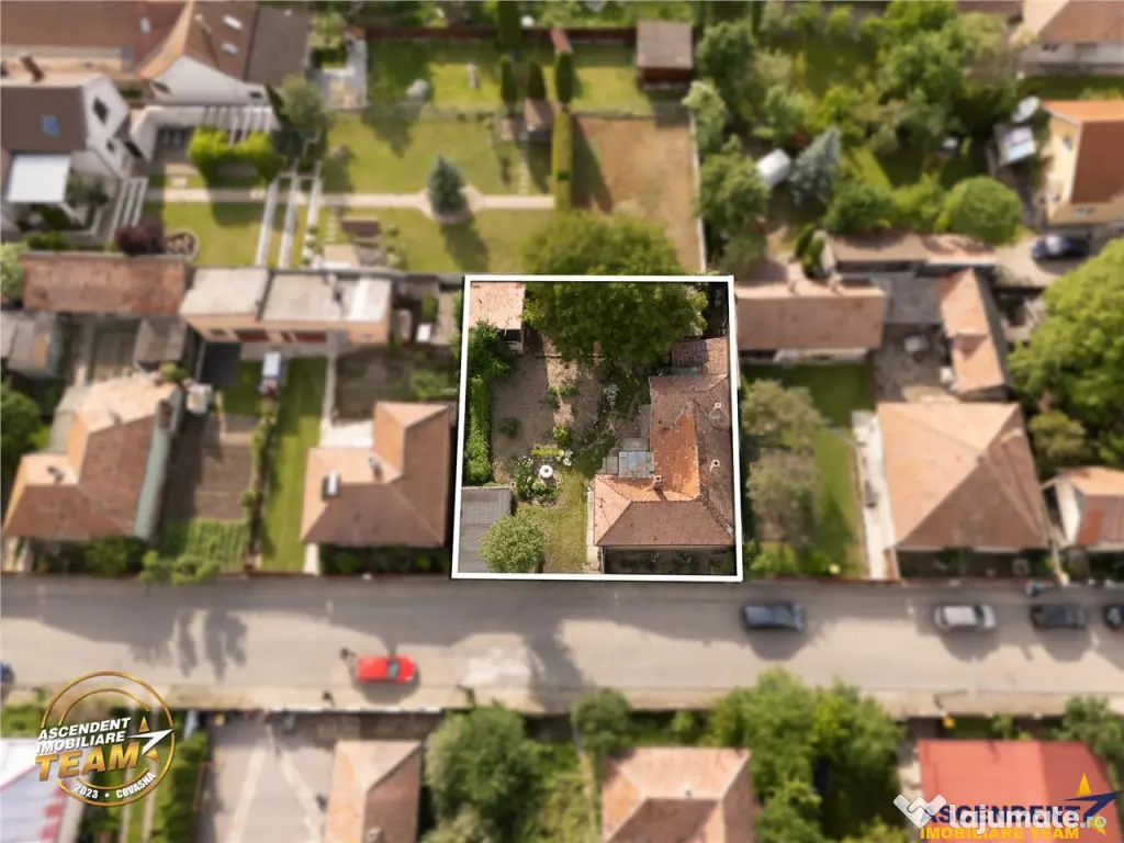 Casa traditionala, cu teren pretios de 534 mp, Targu Secuies 