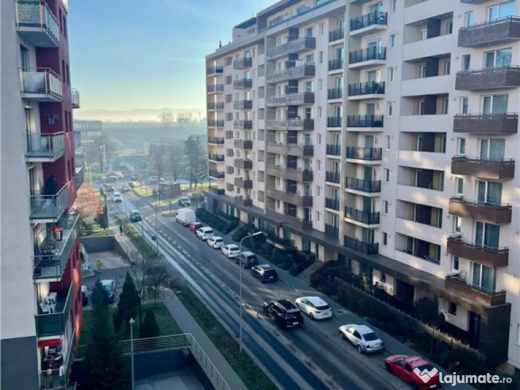 Apartament decomandat, zona Coresi, Tractorul, 2 locuri parc 