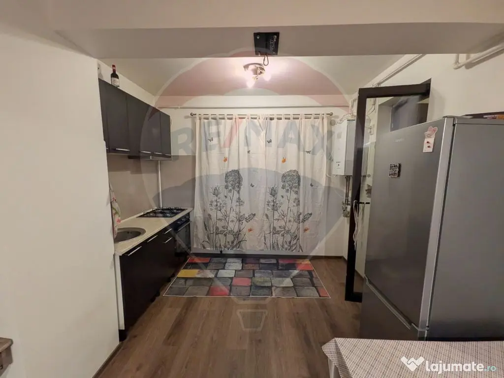 Apartament cu 2 camere de închiriat în zona Salaj 