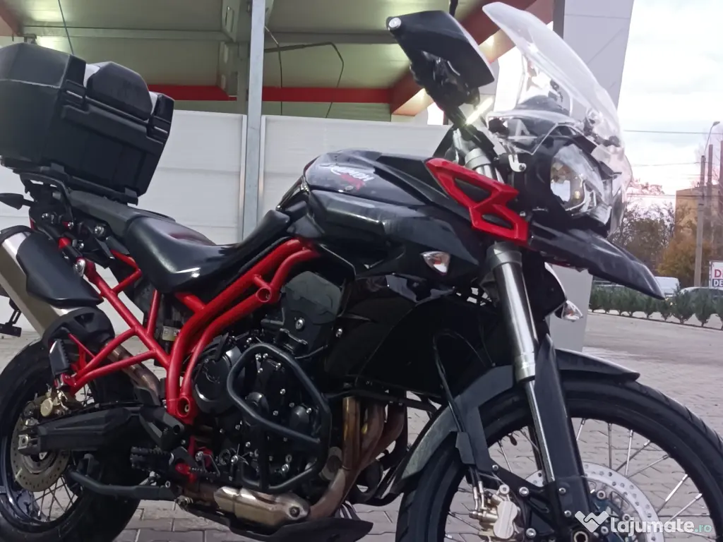 Vand motocicletă: TRIUMPH Tiger 800 XC (Special Edition) 