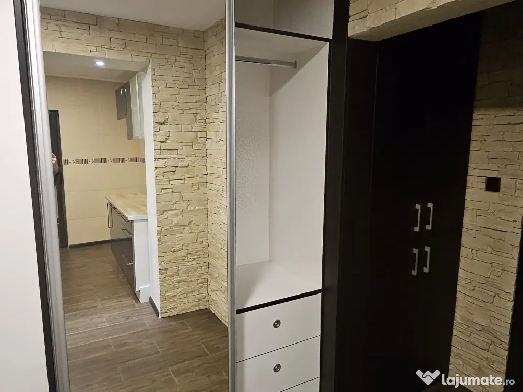 Apartament 2 camere complet renovat 