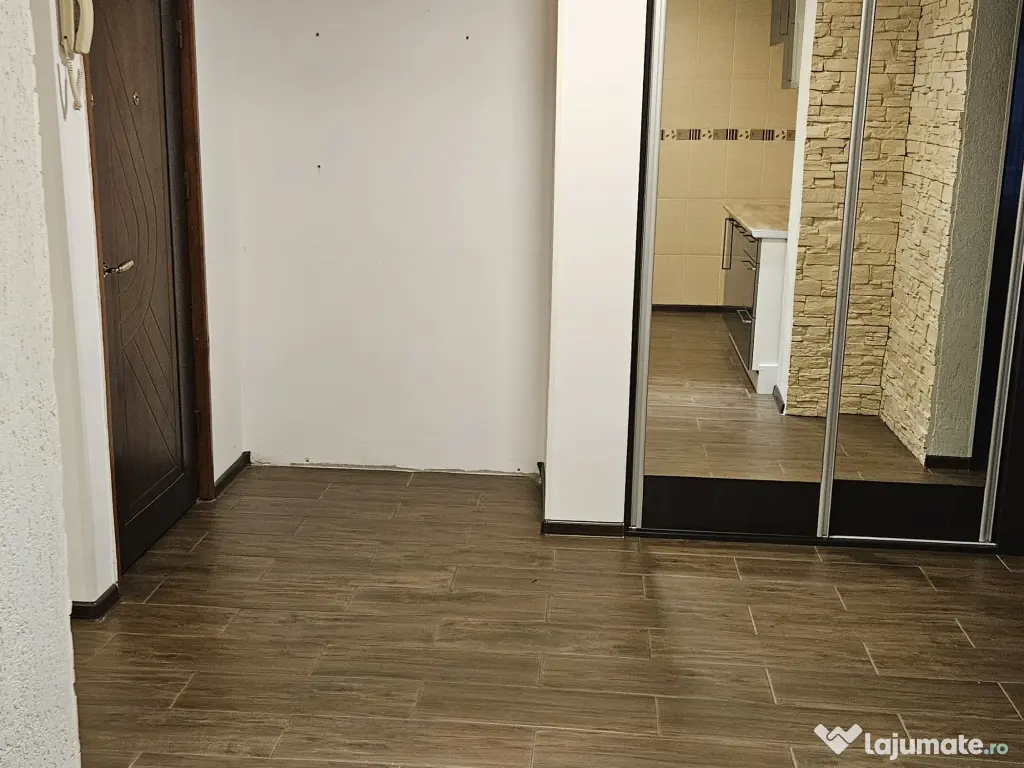 Apartament 2 camere complet renovat 