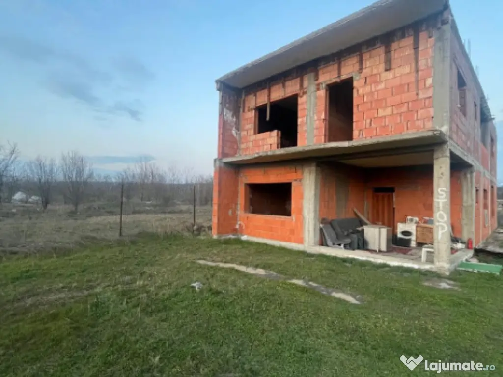 Casă la roșu P+1 cu proiect P+2, teren 500 mp – Bariera