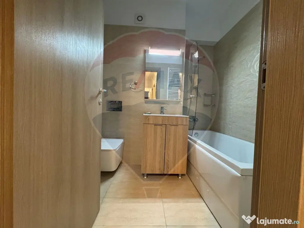 Apartament cu 3 camere de închiriat în zona Lacul Morii 