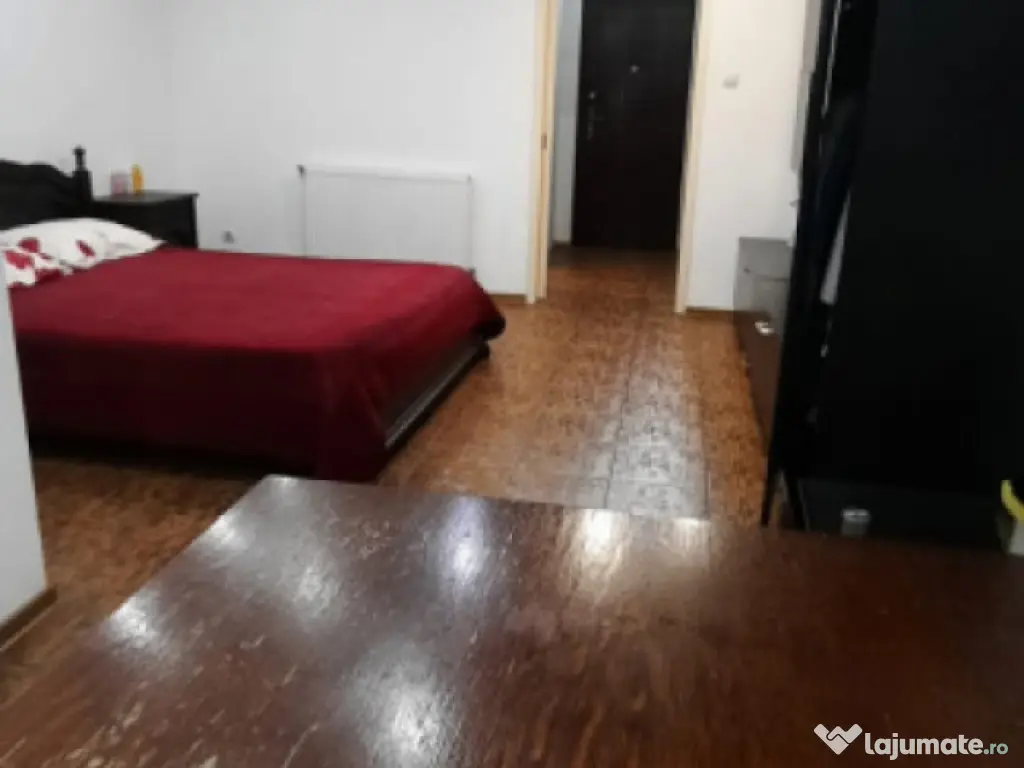 ETAJ 1. Garsoniera , zona Hipodrom-Pietatii.