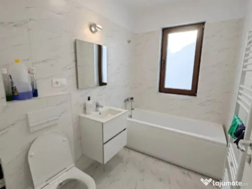 Apartament 3 camere, decomandat - Ghimbav