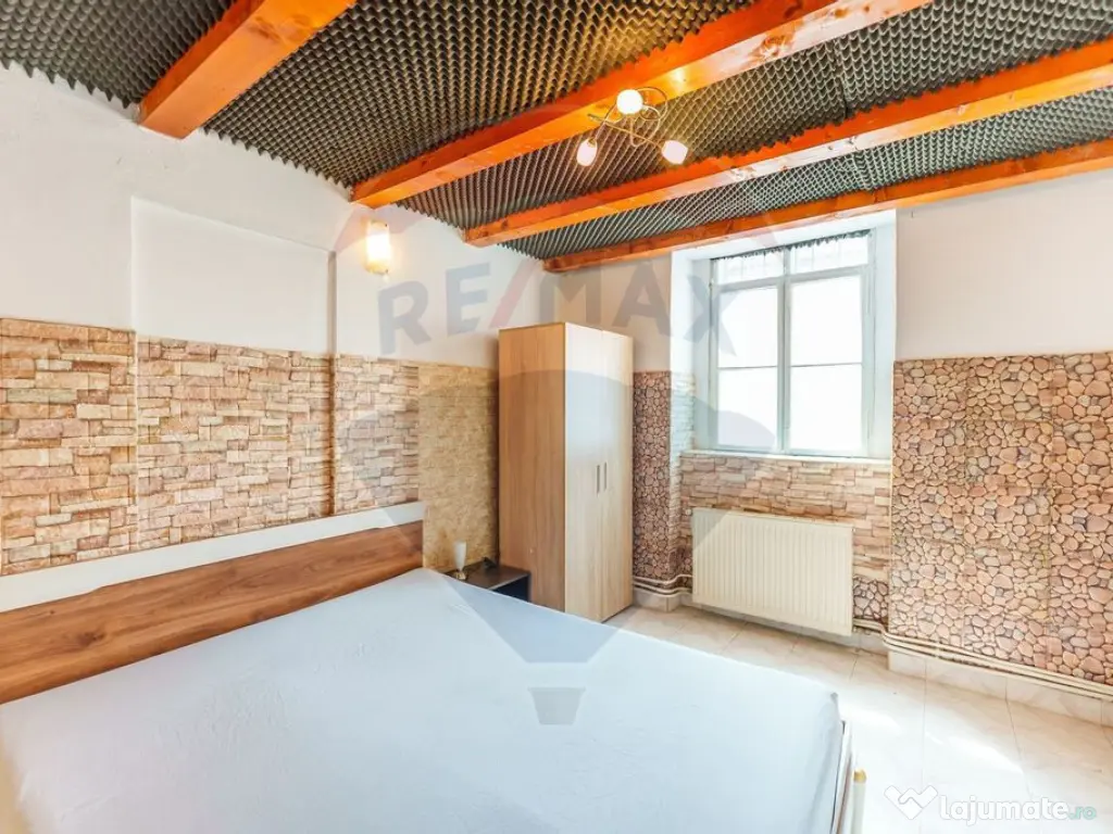 Apartament la casa in zona ultracentrala 