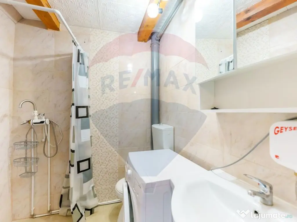 Apartament la casa in zona ultracentrala 