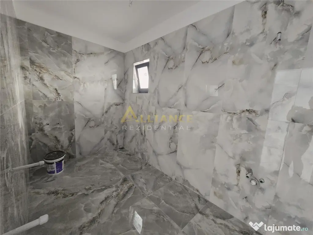 Vila individuala- 4 camere- 2 bai- 375mp teren 