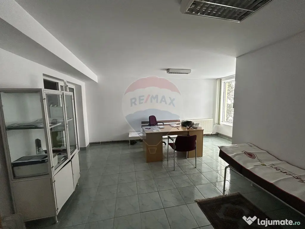 Spațiu comercial CABINET MEDICAL de 70mp de închiriat ?...