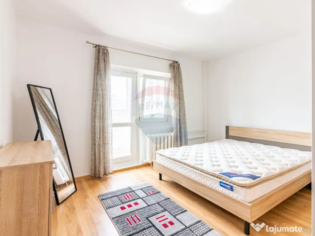 Apartament cu 3 camere de vânzare în zona Vitan Mall / ... 