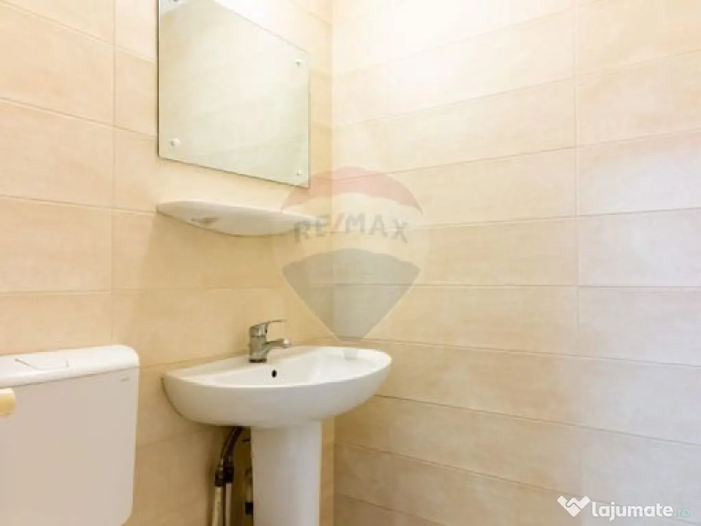 Apartament cu 3 camere de vânzare în zona Vitan Mall / ... 